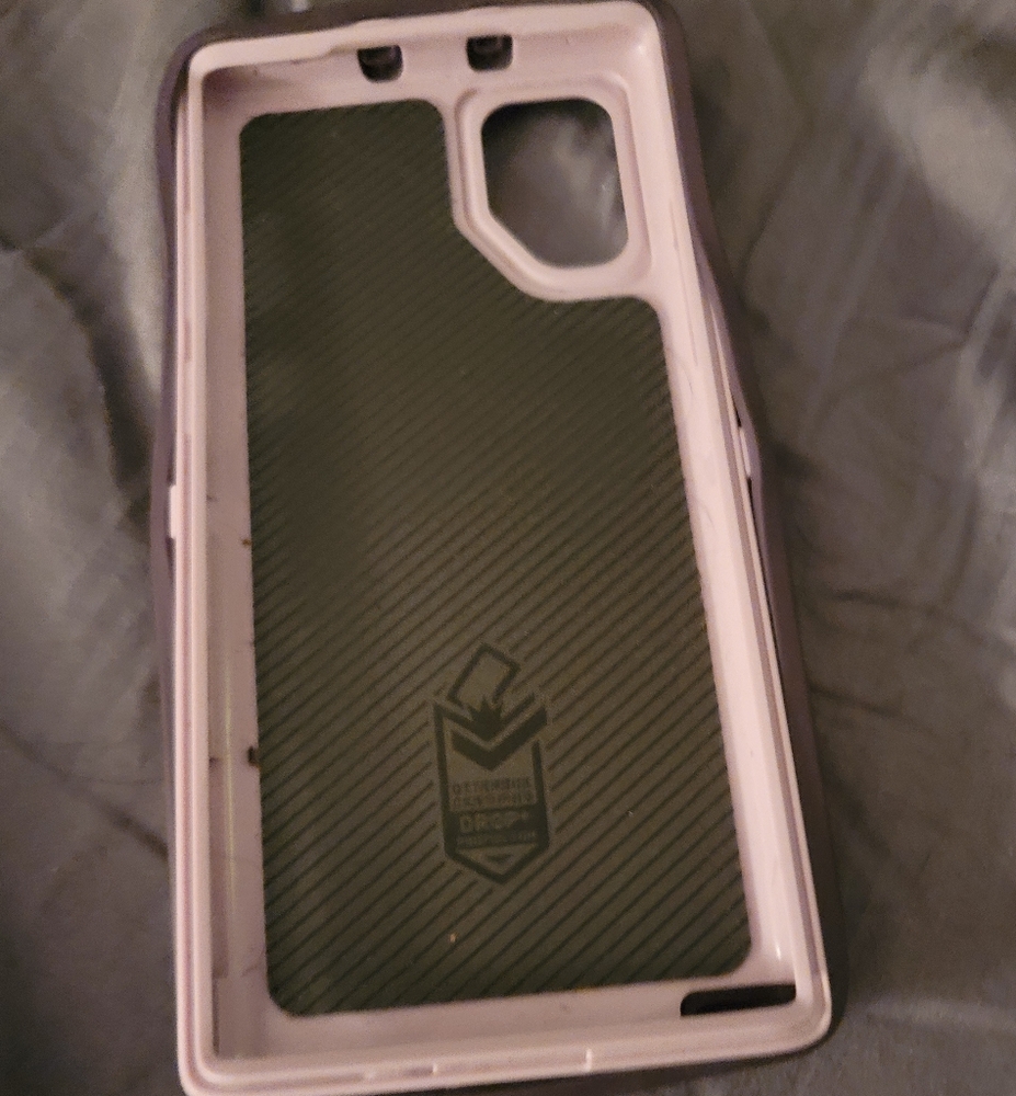 Otterbox - Picture 2 of 4